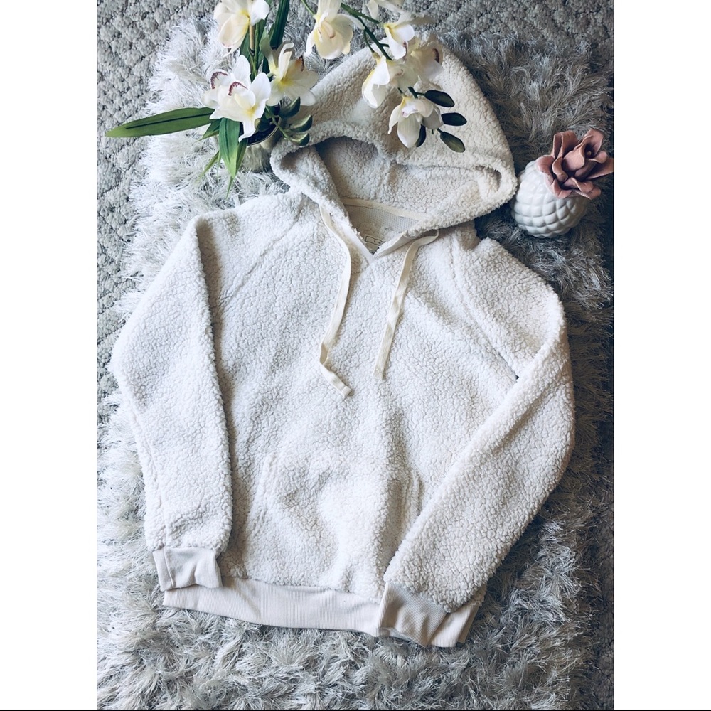 Sherpa Pullover - image 1